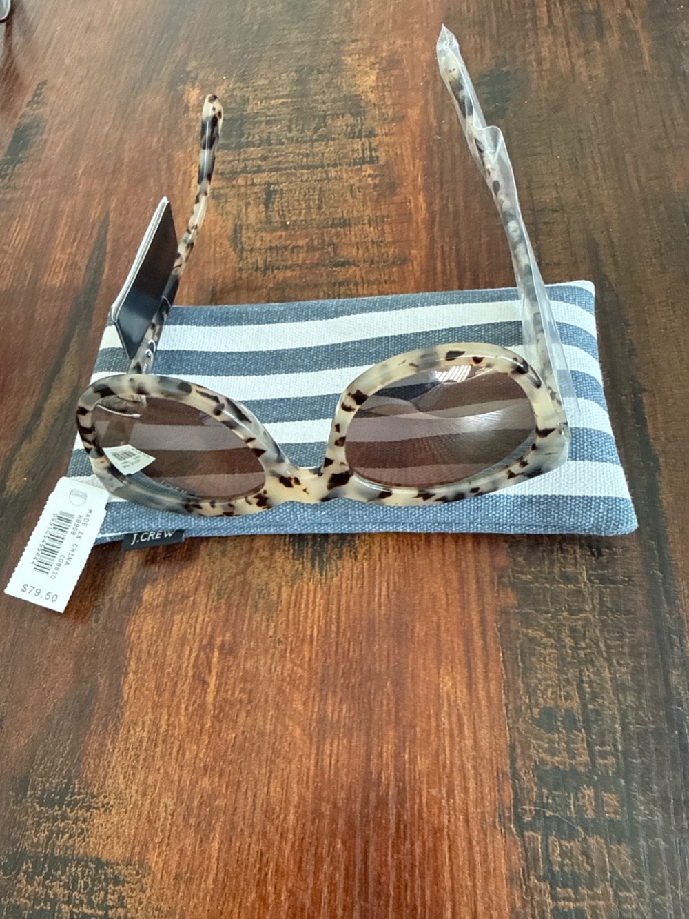 Jcrew Sun Glasses - Picture 2 of 4